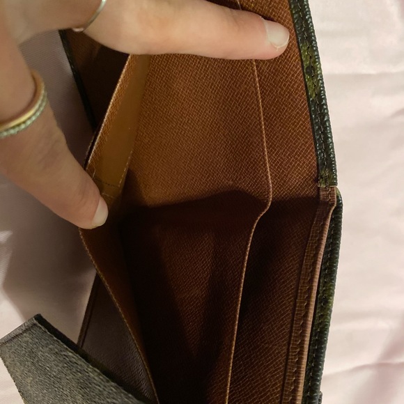 Louis Vuitton Double Snap Wallet Authentic - Picture 13 of 14